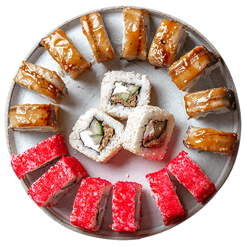 plato de sushi con salmon miss sushi restaurante