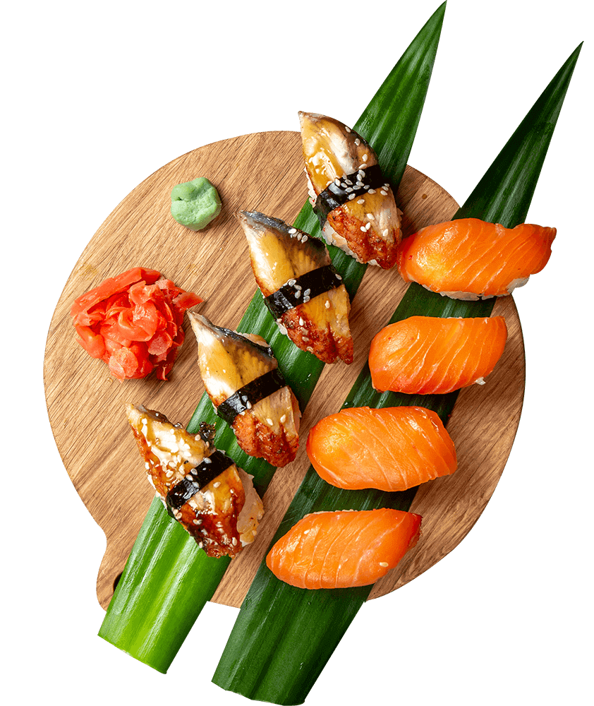 sushi sobre plato de madera en Miss Sushi Restaurante